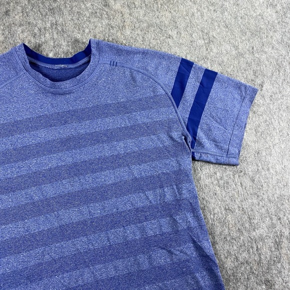 Lululemon Metal Vent Tech T-Shirt Men's Small Blue Stretch Gym Train Striped - Picture 3 of 10